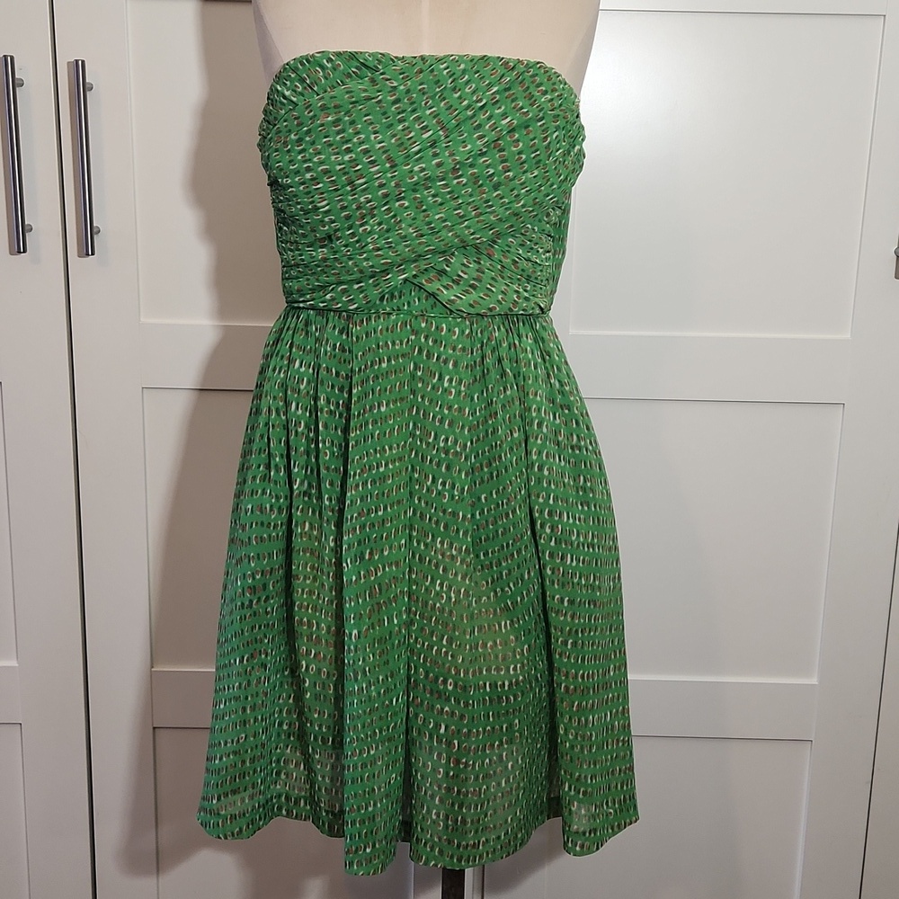 Broadway & Broome Green Geometric Print Strapless Mini Dress - Size 12